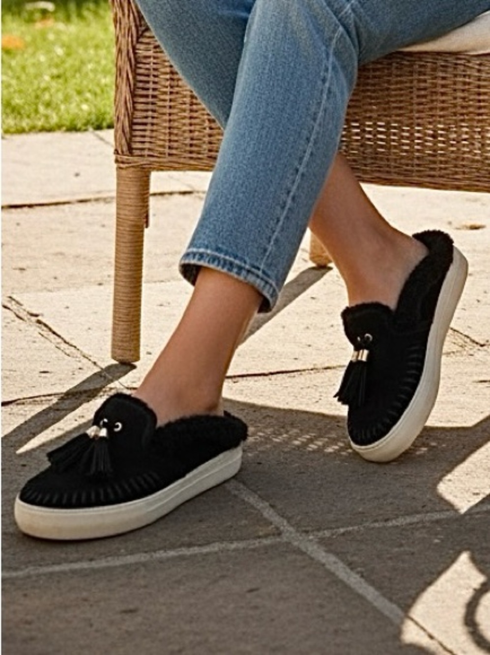 J/SLIDES NYC Azul Mules Flats Women’s Size 6.5 Black Suede Leather Slip On